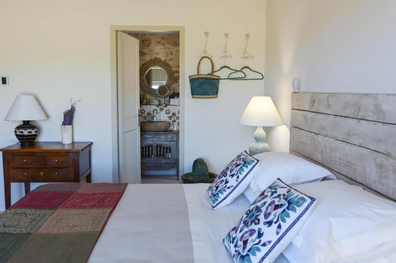 La Bastide Neuve Bed and Breakfast Joucas Bed & Breakfast